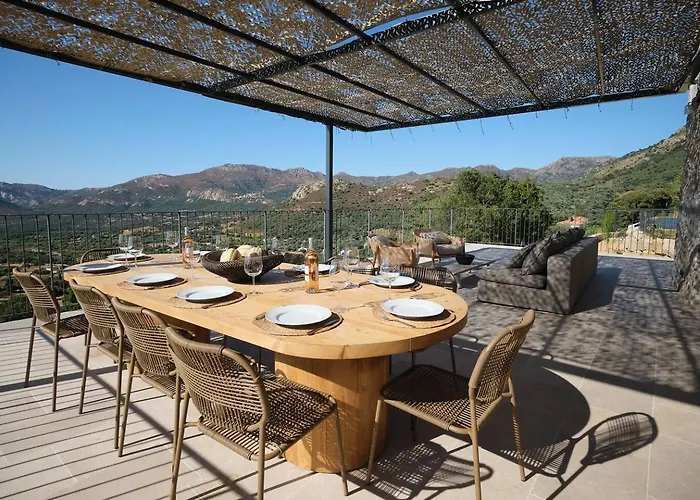 D'exception Panoramique Et Montagne Calenzana