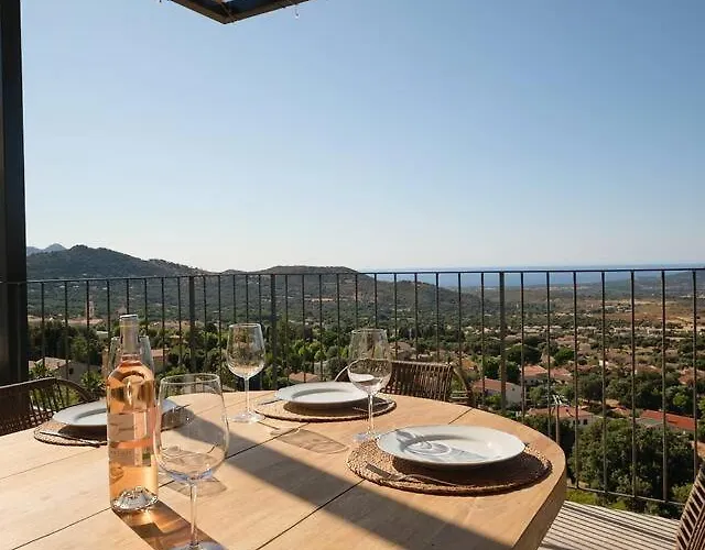 D'exception Panoramique Et Montagne Calenzana